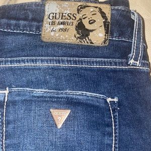 GUESS VINTAGE DARK WASH SKINNY JEANS y2k